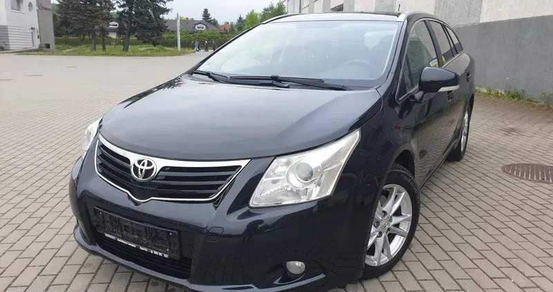 warmińsko-mazurskie Toyota Avensis cena 23999 przebieg: 269989, rok produkcji 2009 z Elbląg